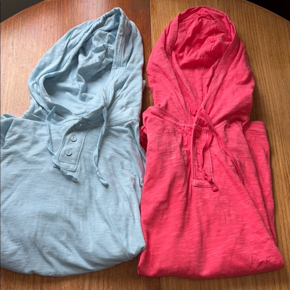 2 Old Navy Long Sleeve Tees - Light Blue and Salmon Pink